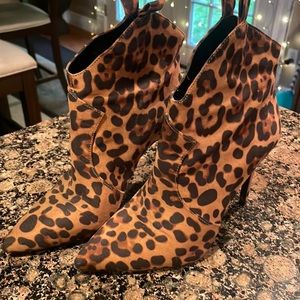 Leopard print ankle boots